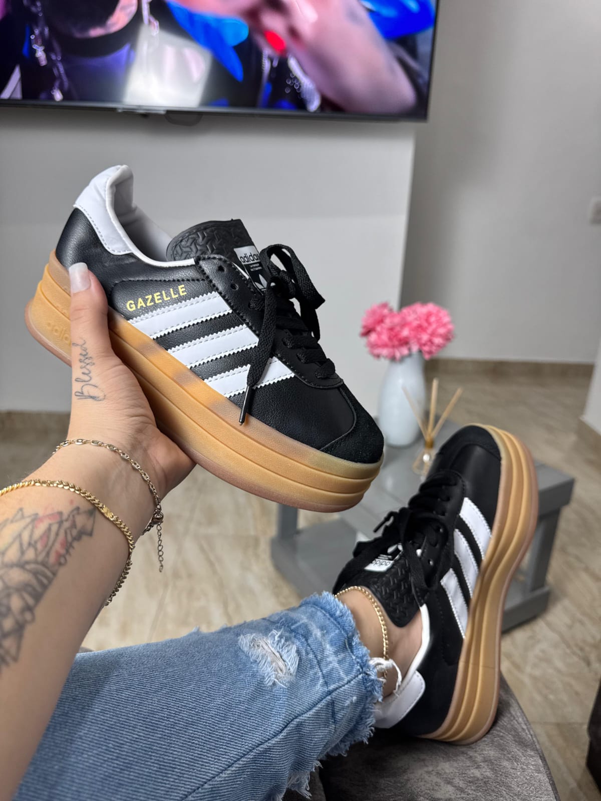 D&D 1038I – Dama | Importado | Adidas Gazelle